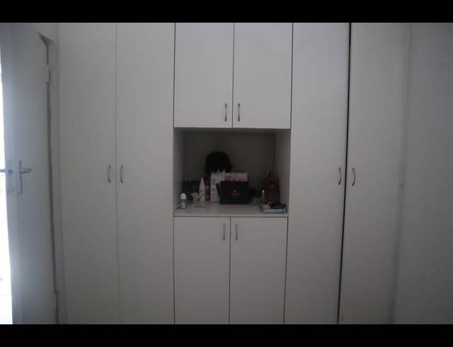 1 BEDROOM PROPERTY TO RENT IN BULWER